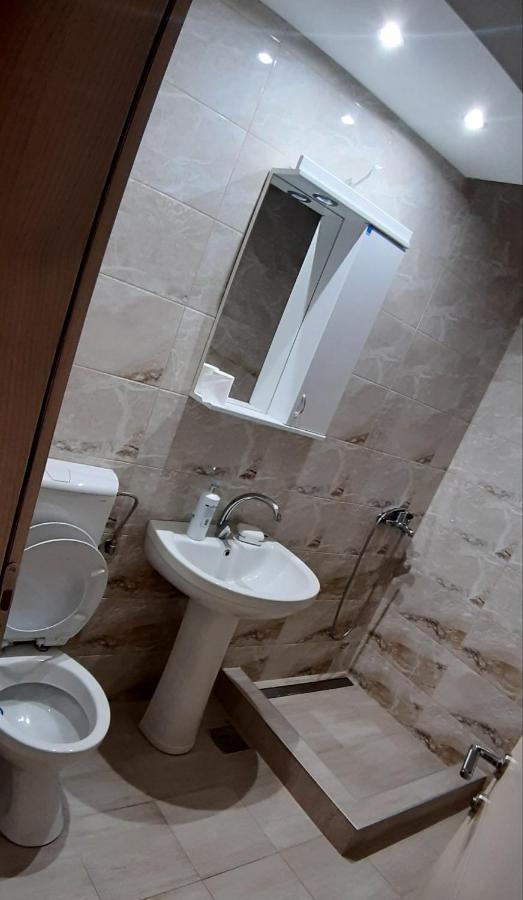 Lux Apartman Čačak Kültér fotó
